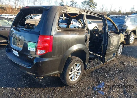 2013 Dodge Grand Caravan Sxt z USA, uszkodzony, nr VIN 2C4RDGCG5DR804495